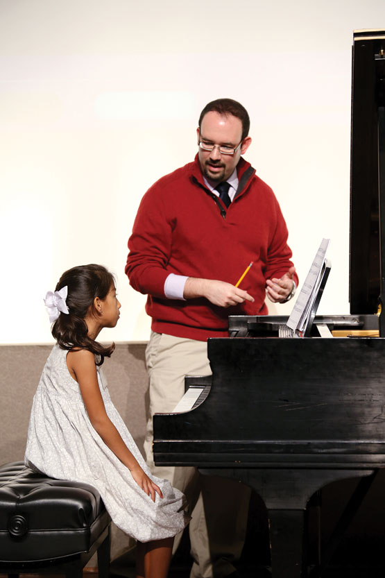 Keys to success for Colombian piano students